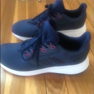 Adidas Women’s Sneaker- worn ONLY once!